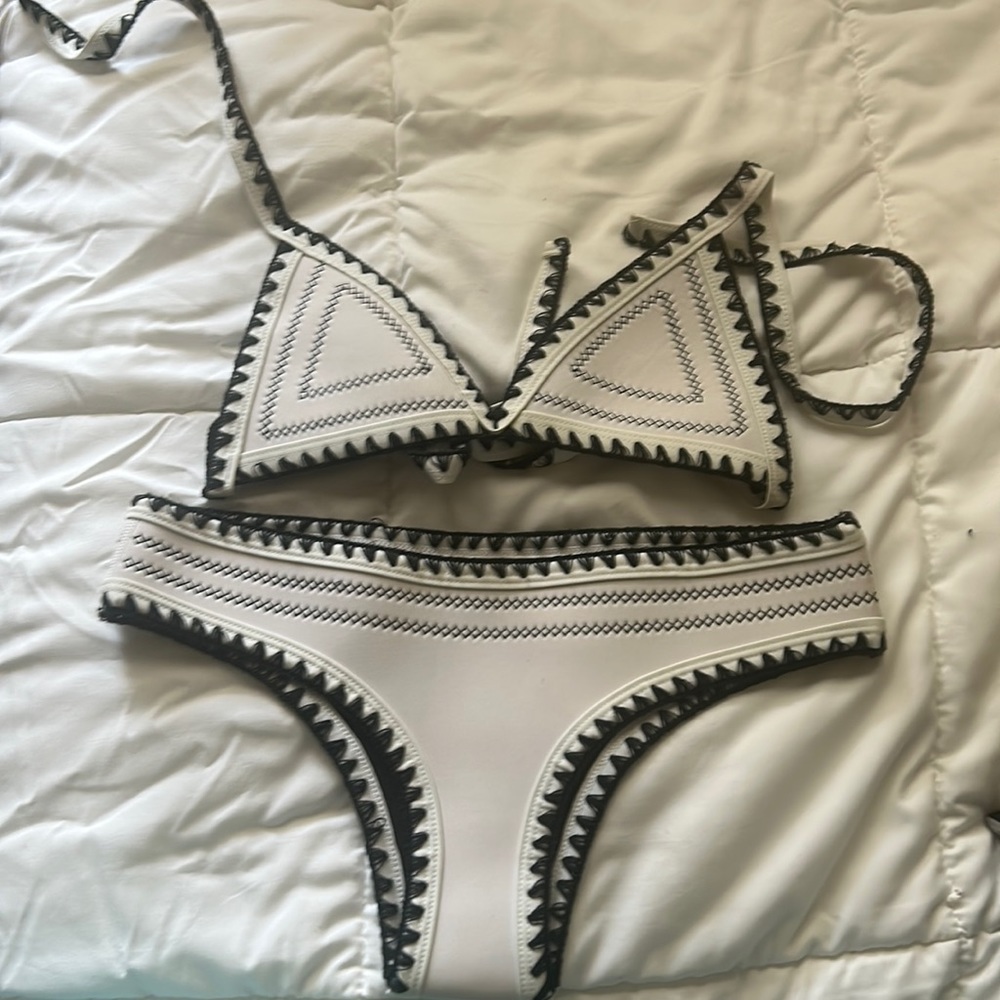100% neoprene bikini. Worn once